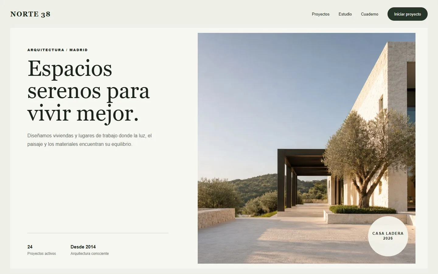 Concepto web para estudio de arquitectura Concepto de landing de arquitectura con composición editorial y fotografía de vivienda
